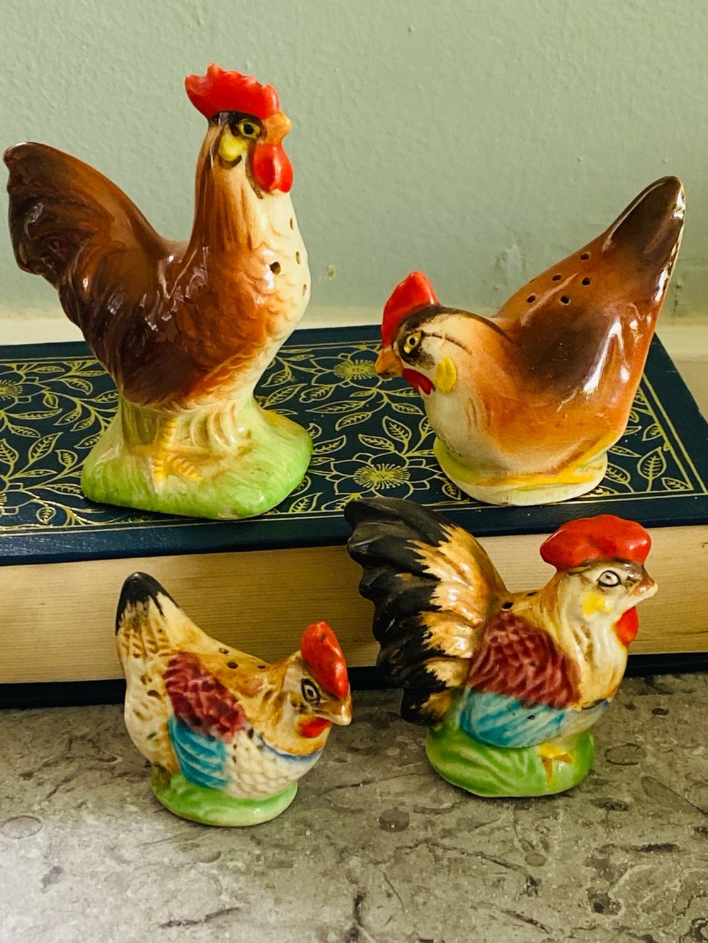 2 set Rooster & Hen Salt and Pepper Shaker Set - made in Japan 50s